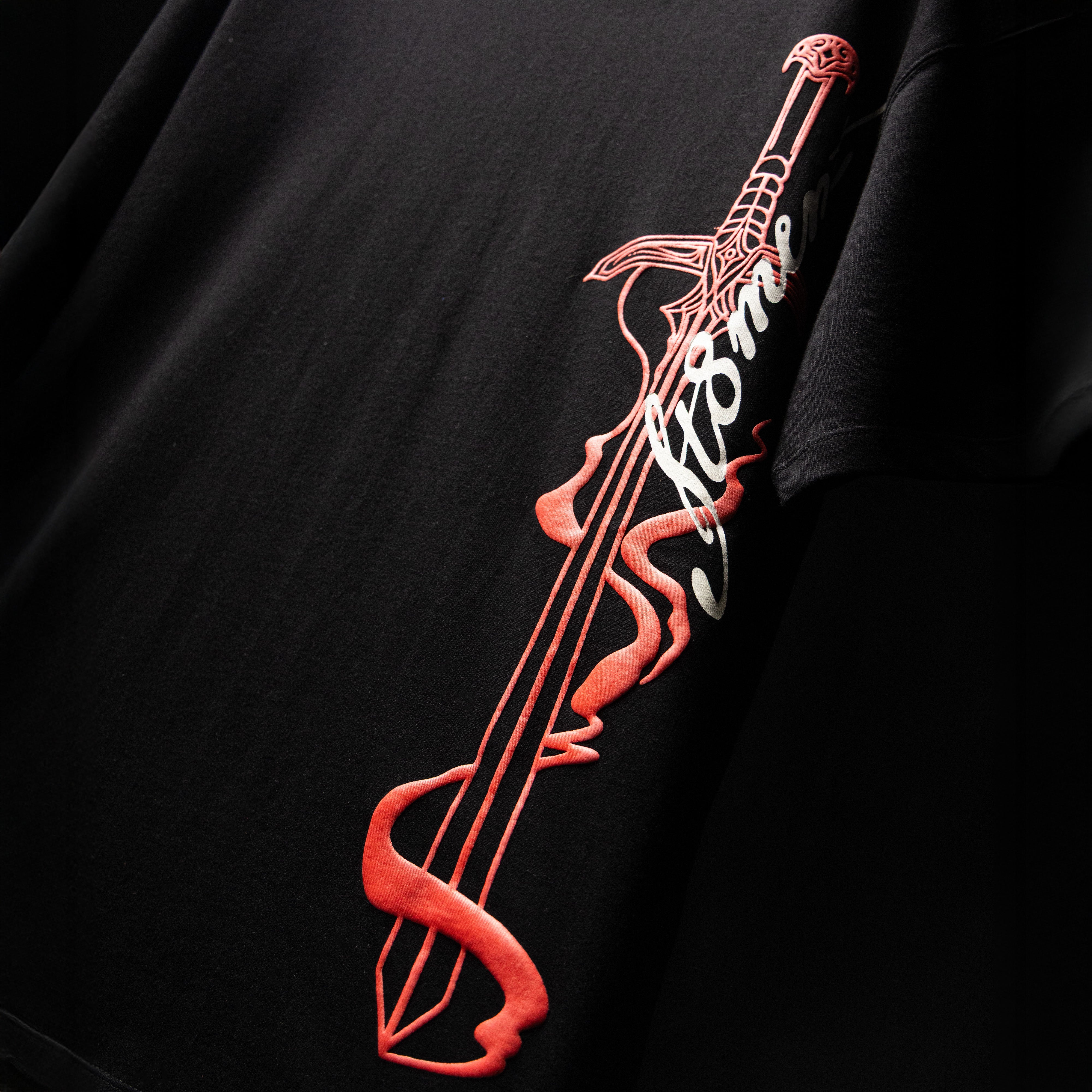 Black oversized sword t-shirts